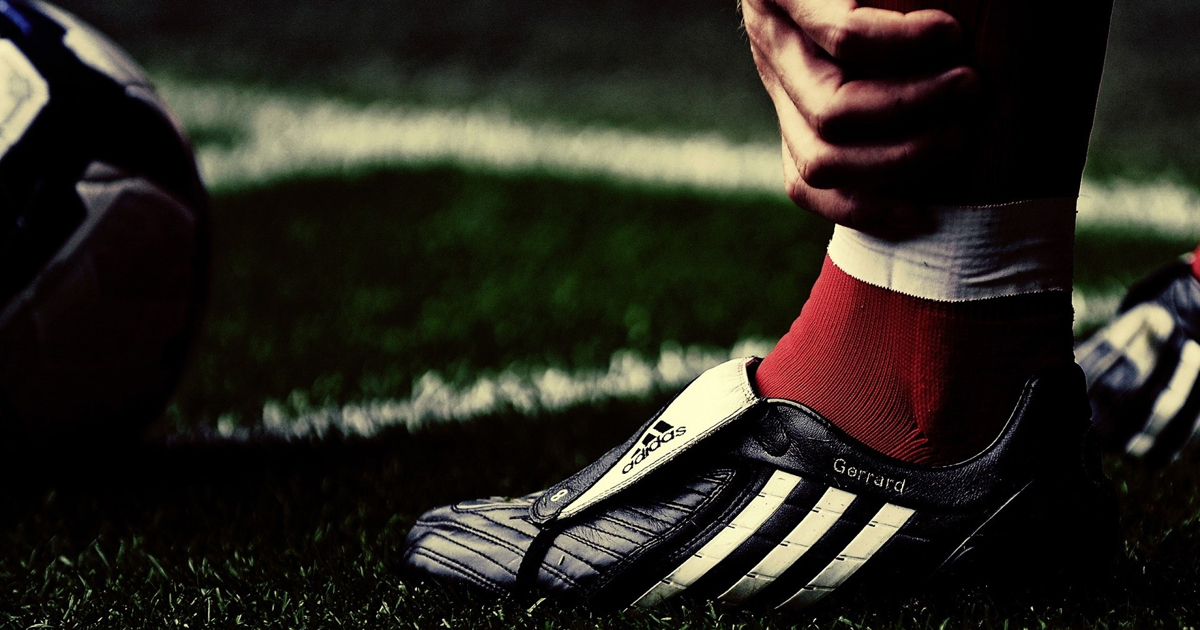 8 Best Football Stud รองเท้าสตั้ดที่เขาบอกว่าดี